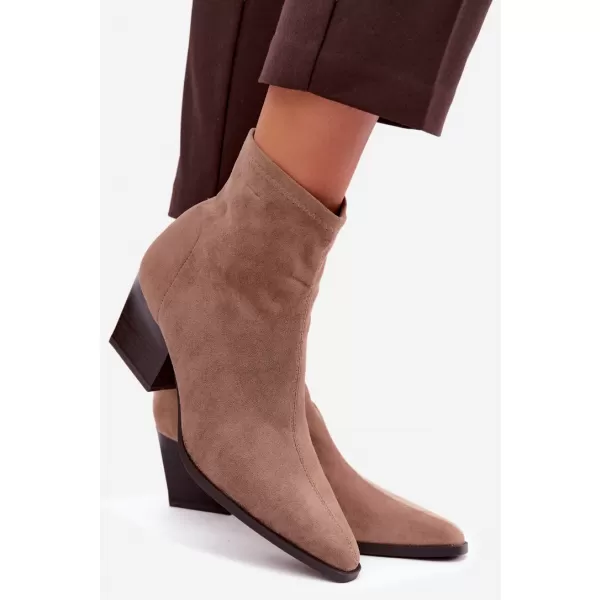  Dámské kotníkové boty BOTO D-209 BROWN 