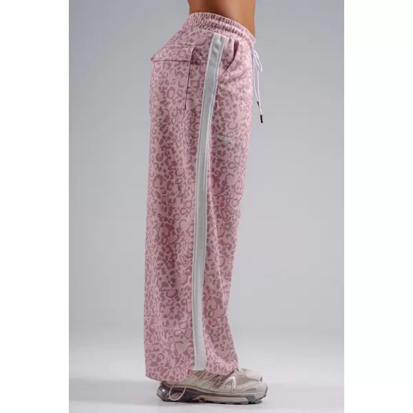  Baggy tepláky s leopardím vzorem NEBBIA PRIMAL 865 PINK LEOPARD 
