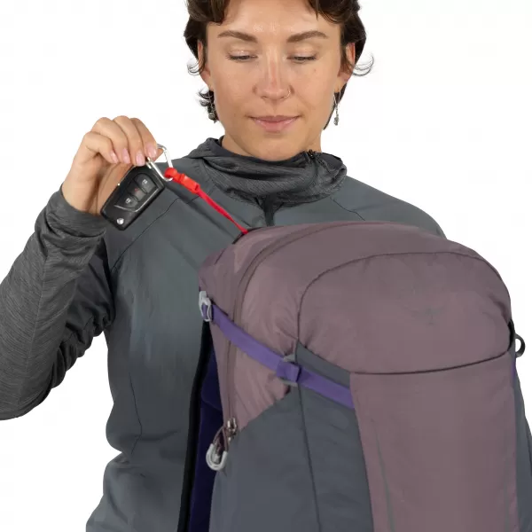  Turistický batoh OSPREY HIKELITE 28 GRAPHITE PURPLE 