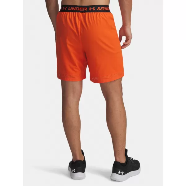  Pánské kraťasy UNDER ARMOUR VANISH WOVEN 6IN SHORTS 1373718-844 ORANŽOVÁ 