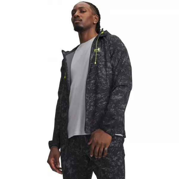 Pánská bunda UNDER ARMOUR VIBE WOVEN JACKET 6003001-008 ČERNÁ 