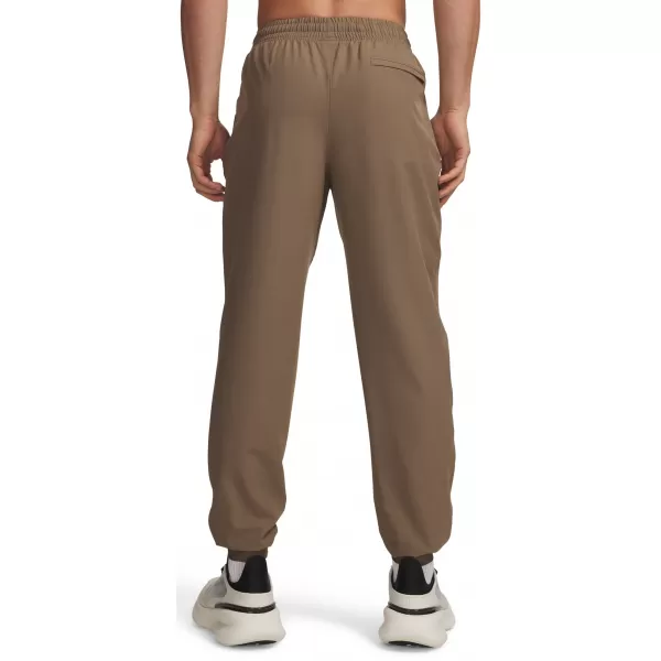 Pánské tepláky UNDER ARMOUR UA UNSTOPPABLE WOVEN JOGGER 1388823-219 HNĚDÁ 