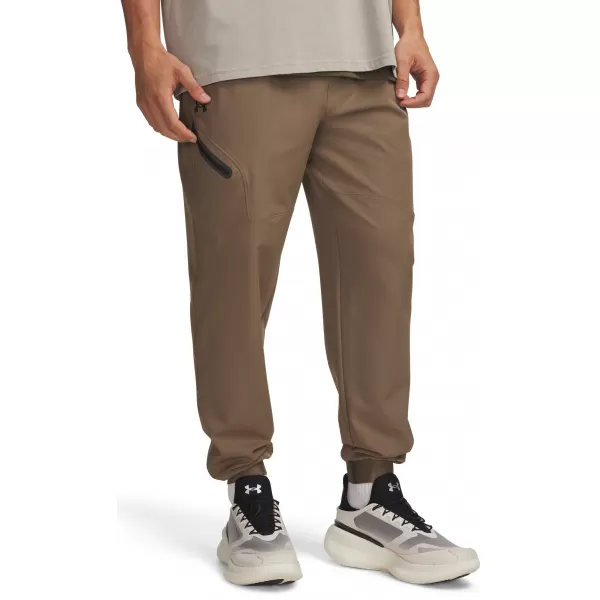  Pánské tepláky UNDER ARMOUR UA UNSTOPPABLE WOVEN JOGGER 1388823-219 HNĚDÁ 