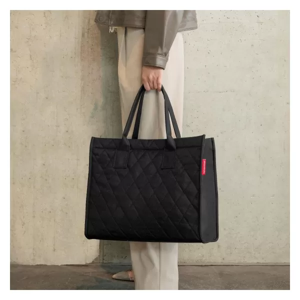  Taška REISENTHEL DAILY SHOPPER RHOMBUS BLACK 