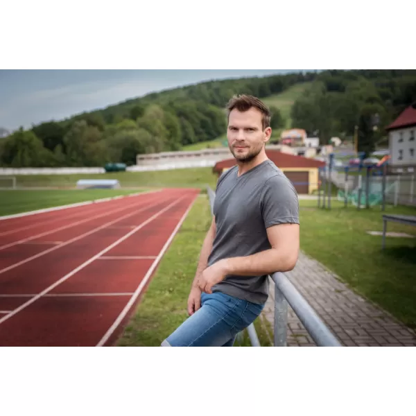  Pánské triko s krátkým rukávem ALTISPORT ZORK MTSN423 TMAVĚ ŠEDÁ 
