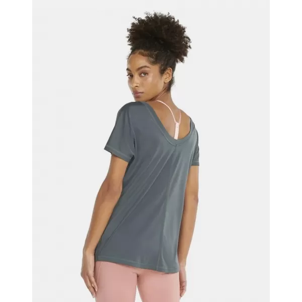  Dámské triko PUMA TRAIN FAVORITE JERSEY CAT TEE 520260-42 GRAY 