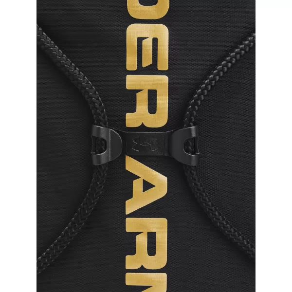  Vak UNDER ARMOUR UA OZSEE SACKPACK 1240539-010 Černá 
