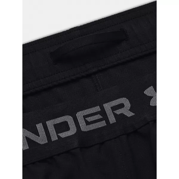  Pánské kraťasy UNDER ARMOUR UA VANISH WOVEN 6IN SHORTS 1373718-001 Černá 