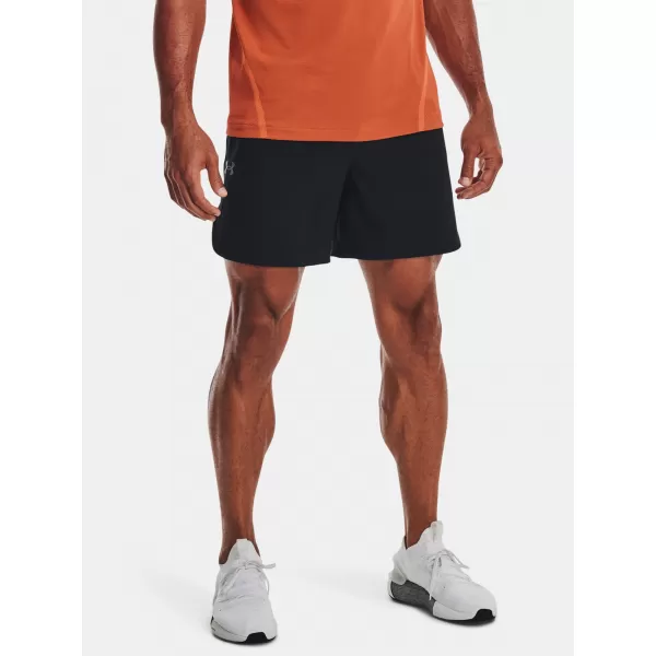  Pánské kraťasy UNDER ARMOUR UA PEAK WOVEN SHORTS 1376782-001 Černá 