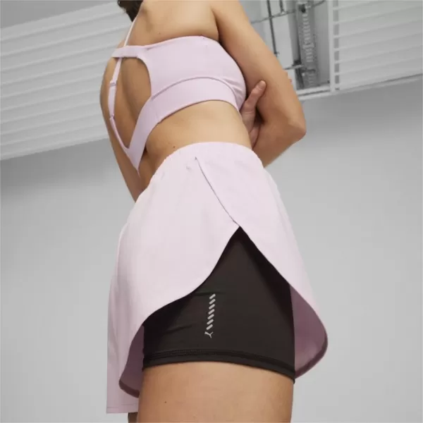  Dámské šortky PUMA RUN FAV WOVEN 2IN1 SHORT W 523181-60 BLACK 