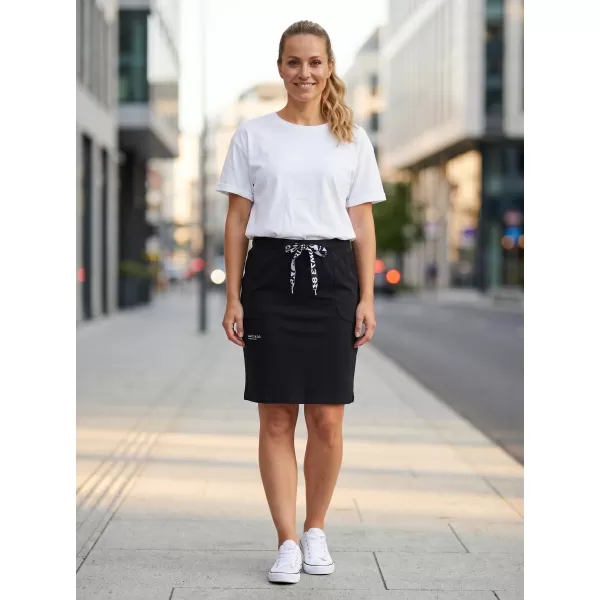  Dámská sukně SAM 73 PAULINA WZ 851 ČERNÁ 