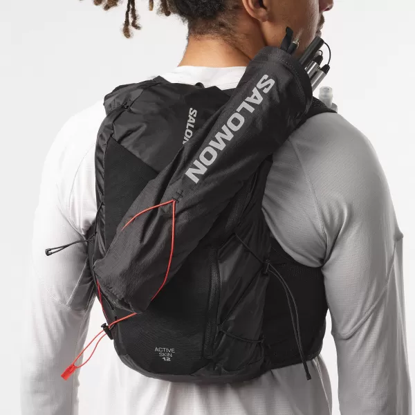  Pánský batoh SALOMON ACTIVE SKIN 12 SET LC2177400 BLACK/METAL 