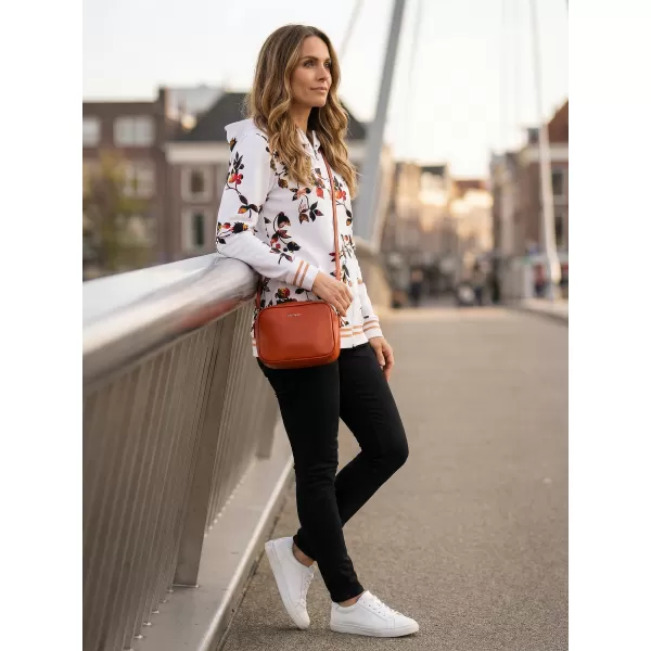  Dámská mikina na zip premium ALTISPORT VOJ/ALW024MI02 BÍLÁ 
