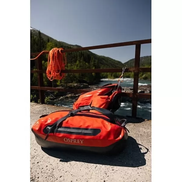  Cestovní taška OSPREY TRANSPORTER WP DUFFEL 100 MARS ORANGE 