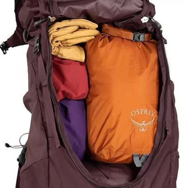  Dámský batoh OSPREY KYTE 68 BLACK 