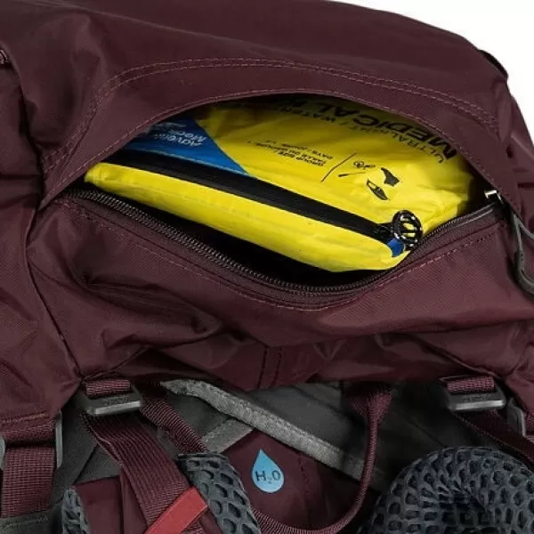  Dámský batoh OSPREY KYTE 58 BLACK 