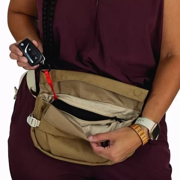  Ledvinka OSPREY ARCANE HIP BAG LATTE BROWN 