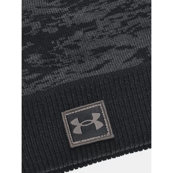  Chlapecká čepice UNDER ARMOUR GRAPHIC KNIT BEANIE 1365939-001 ČERNÁ 