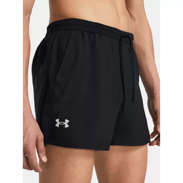  Pánské kraťasy UNDER ARMOUR LAUNCH 5 SHORTS 1382617-001 ČERNÁ 