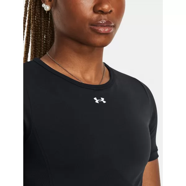  Dámské triko UNDER ARMOUR TRAIN SEAMLESS SS 1379149-001 ČERNÁ 