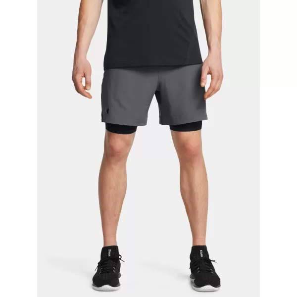  Pánské kraťasy UNDER ARMOUR VANISH WOVEN 2IN1 STS 1373764-025 ŠEDÁ 