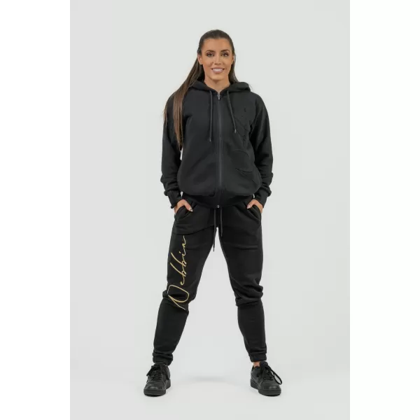  NEBBIA Dámská sportovní mikina s kapucí INTENSE Signature 845 BLACK 