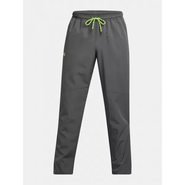  Pánské sportovní kalhoty UNDER ARMOUR ICON LEGACY WINDBKR PANT 1382876-025 ŠEDÁ 