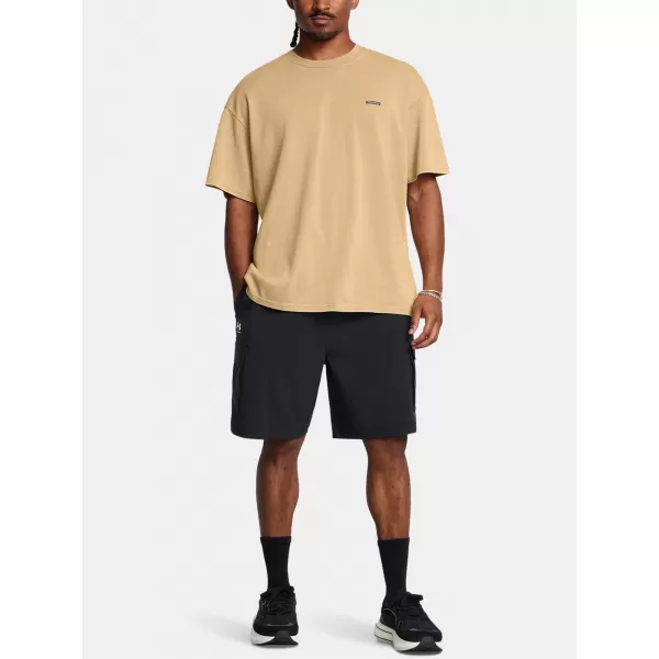  Pánské kraťasy UNDER ARMOUR VIBE WOVEN CARGO SHORT 1386560-001 ČERNÁ 