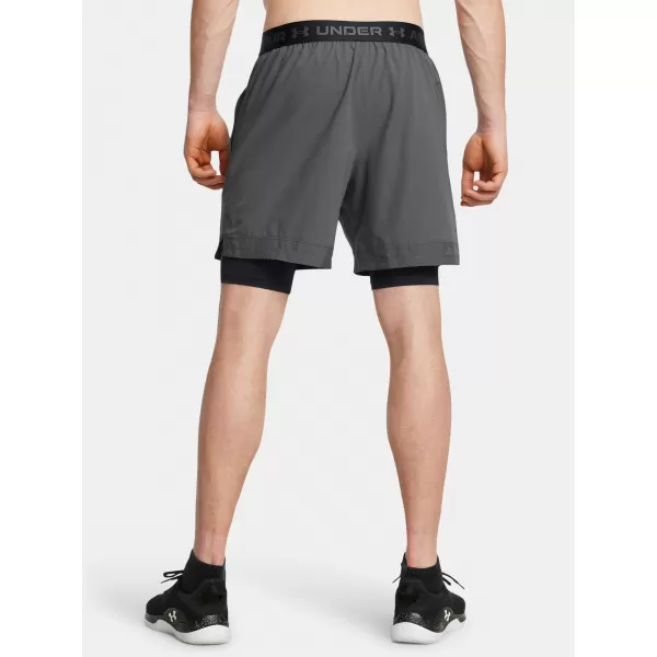  Pánské kraťasy UNDER ARMOUR VANISH WOVEN 2IN1 STS 1373764-025 ŠEDÁ 