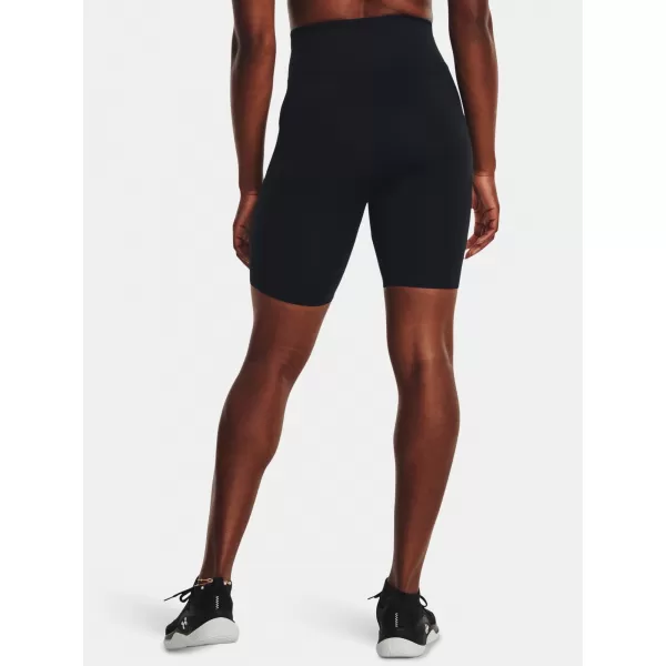  Dámské kraťasy UNDER ARMOUR TRAIN SEAMLESS SHORT 1379151-001 ČERNÁ 