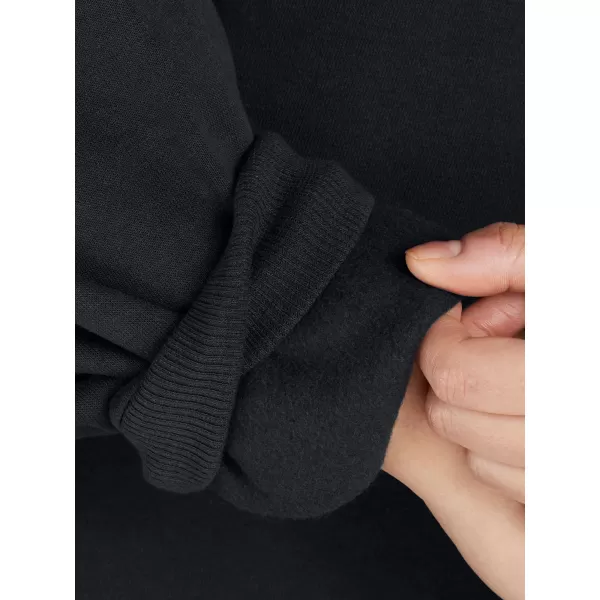  Dámská mikina UNDER ARMOUR  RIVAL FLEECE OS CREW ČERNÁ 
