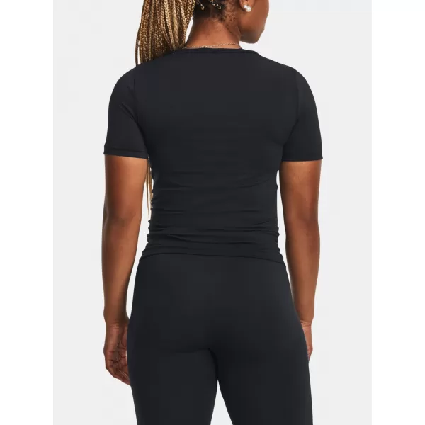 Dámské triko UNDER ARMOUR TRAIN SEAMLESS SS 1379149-001 ČERNÁ 